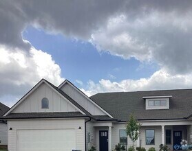 Building Photo - 231 Paca Ln