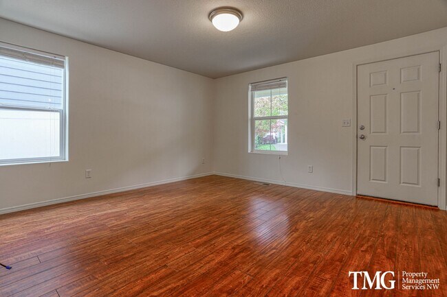 Building Photo - Wonderful Corner Home in Battle Ground, Mo...