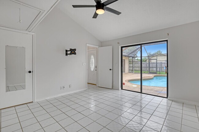 Building Photo - 1279 Periwinkle Pl