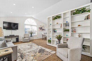 Building Photo - 1201 Easton Dr