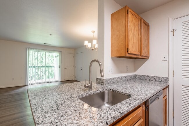 Building Photo - Shenandoah Commons