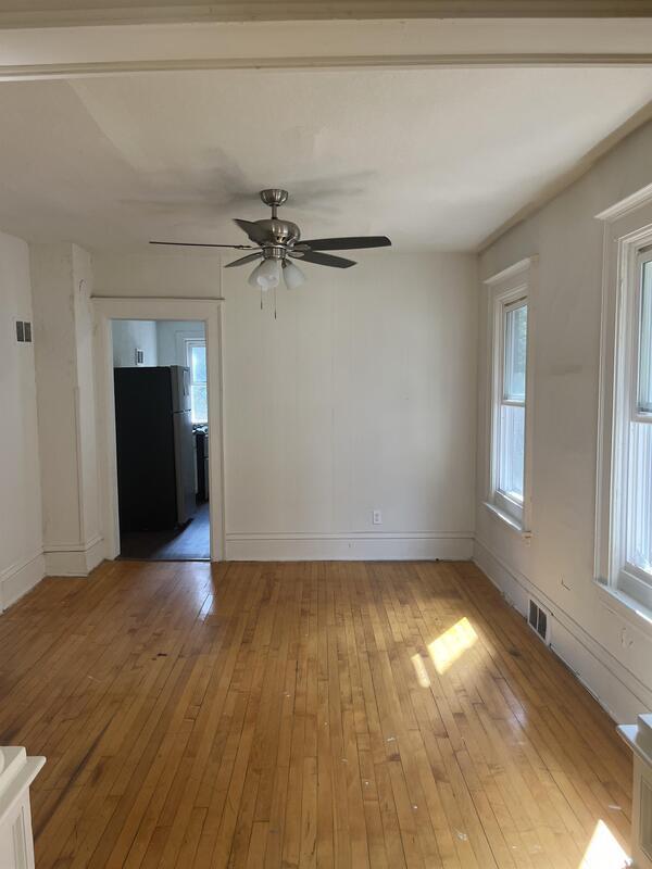 Building Photo - 120 S Blair St