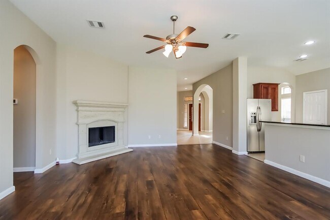 Building Photo - 14727 Fountain Stone Ln