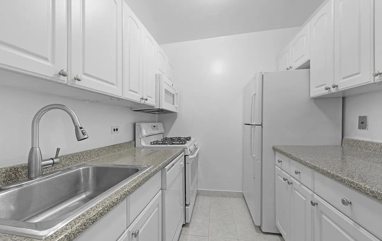 Spacious 1 Bedroom 1 Bathroom Available - Spacious 1 Bedroom 1 Bathroom  Available