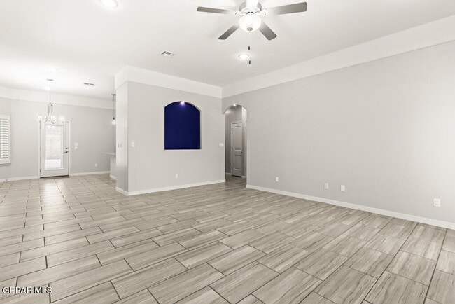 Foto del edificio - 14824 Harry Flournoy Ave