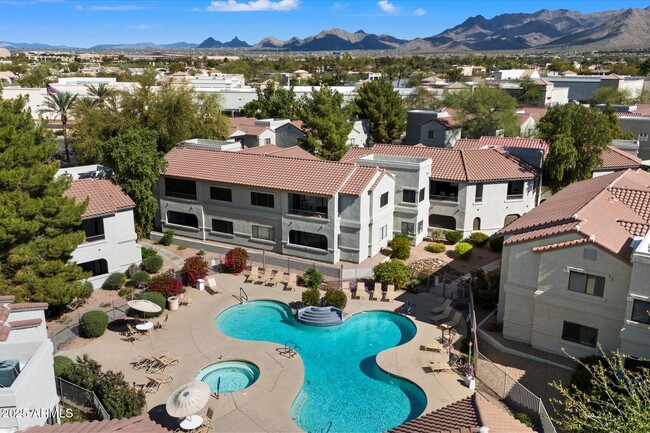 Building Photo - 9455 E Raintree Dr