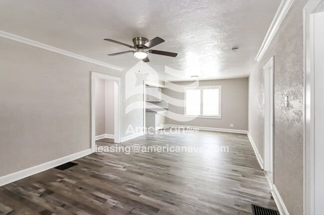 Building Photo - 6703 Harris Ave