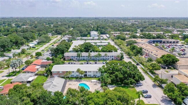 Building Photo - 837 Brandywine Dr