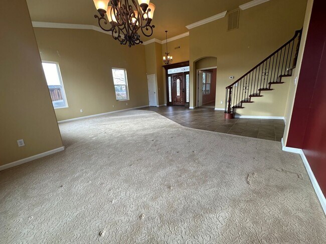 Building Photo - Damonte Ranch gated community