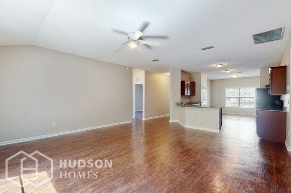 Building Photo - NOW AVAILABLE! - 12255 Harts Rd, Jacksonvi...