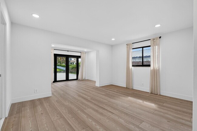 Building Photo - 1803 Juno Isles Blvd