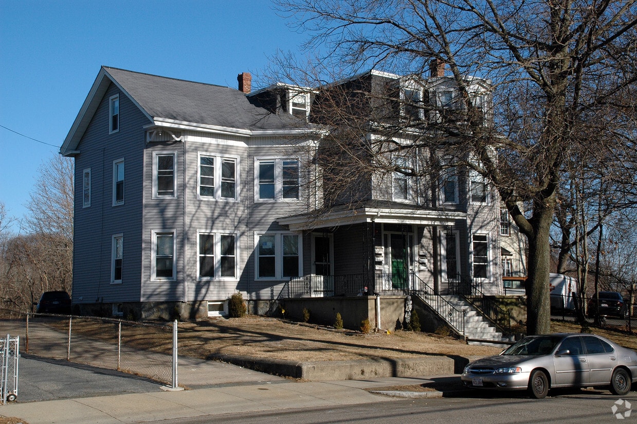 763 Truman Hwy, Hyde Park, MA 02136 Apartments in Hyde Park, MA