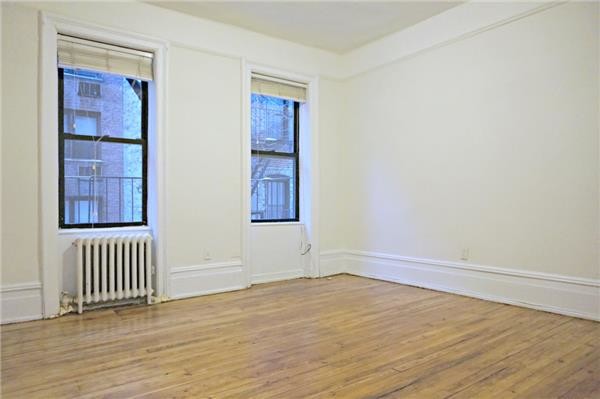 Primary Photo - 143 E 27th St