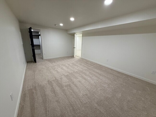 Foto del edificio - Charming 3 beds 2 baths in Centennial!