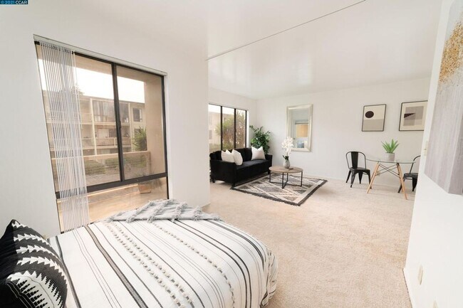 Building Photo - $500 OFF FIRST MONTH RENT - Studio Condo A...