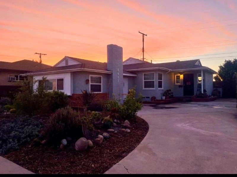 Foto principal - 6462 Birchwood St