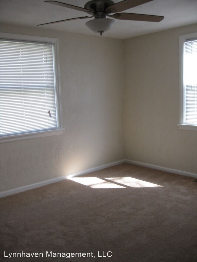 Foto del edificio - 3 br, 2 bath House - 3304 Nelson St