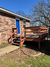 Building Photo - 506 Buena Vista Ave