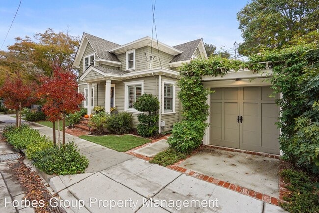 Building Photo - 4 br, 3 bath House - 12 Bayview Avenue