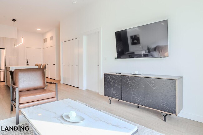 Foto del edificio - 2623 Keene St