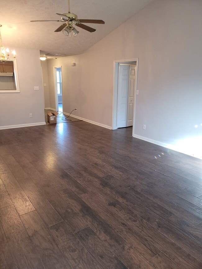 Building Photo - 40B Morrisday Ln