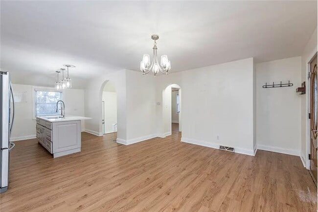 Foto del edificio - 1902 N Ash St