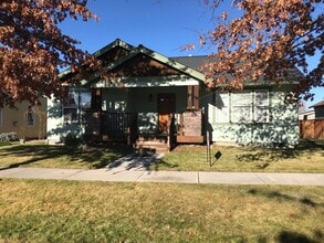 Building Photo - 1807 NW Jackpine Ave