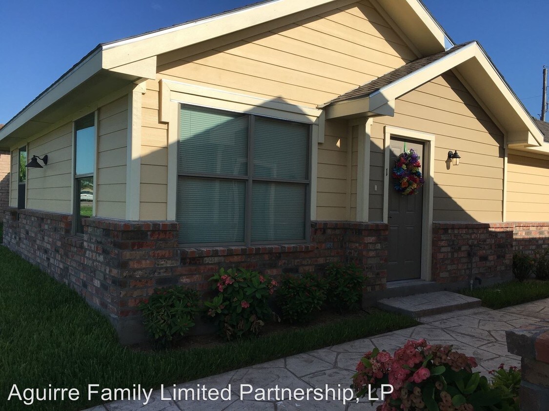 501 2nd St Unit Apt 16, La Joya, TX 78560 Room for Rent in La Joya