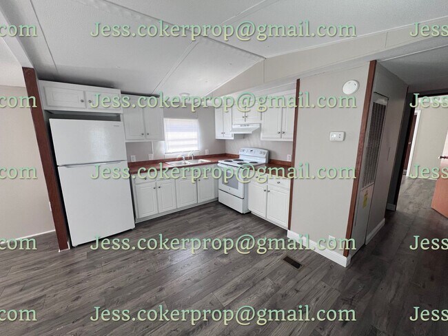Foto del edificio - 106 Mill Creek Ct