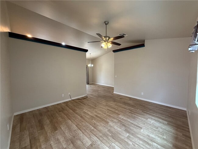 Foto del edificio - 2535 Southern Ave