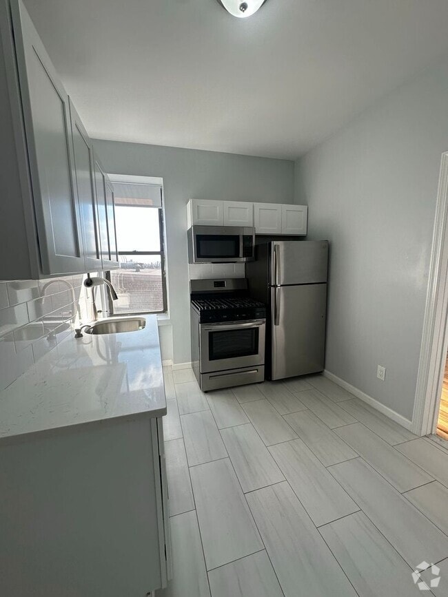 Building Photo - 3604-Park Avenue Palisades, LLC