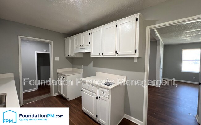 Foto del edificio - 4969 Biscoe Ave