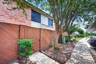 Building Photo - 8801 Hammerly Blvd