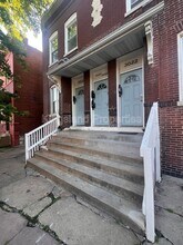 Building Photo - 3022 Texas Ave