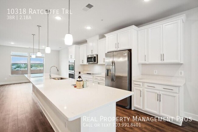 Building Photo - Qualify for a zero deposit option?-Water I...
