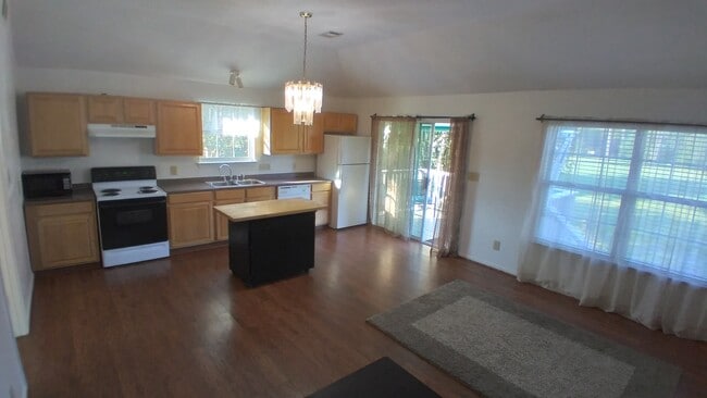 Building Photo - 20347 Atascocita Shores Dr