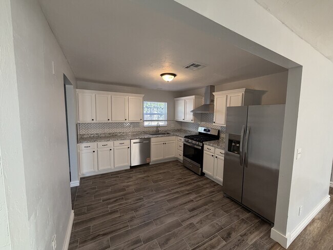 Foto del edificio - 4769 SE 27th St