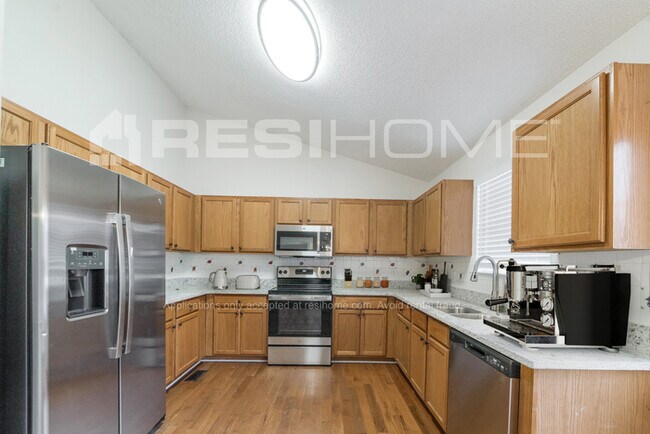 Foto del edificio - 28 Stiles Court Sw