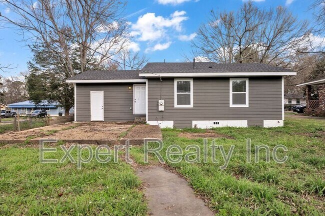 Building Photo - 532 Athens Ct
