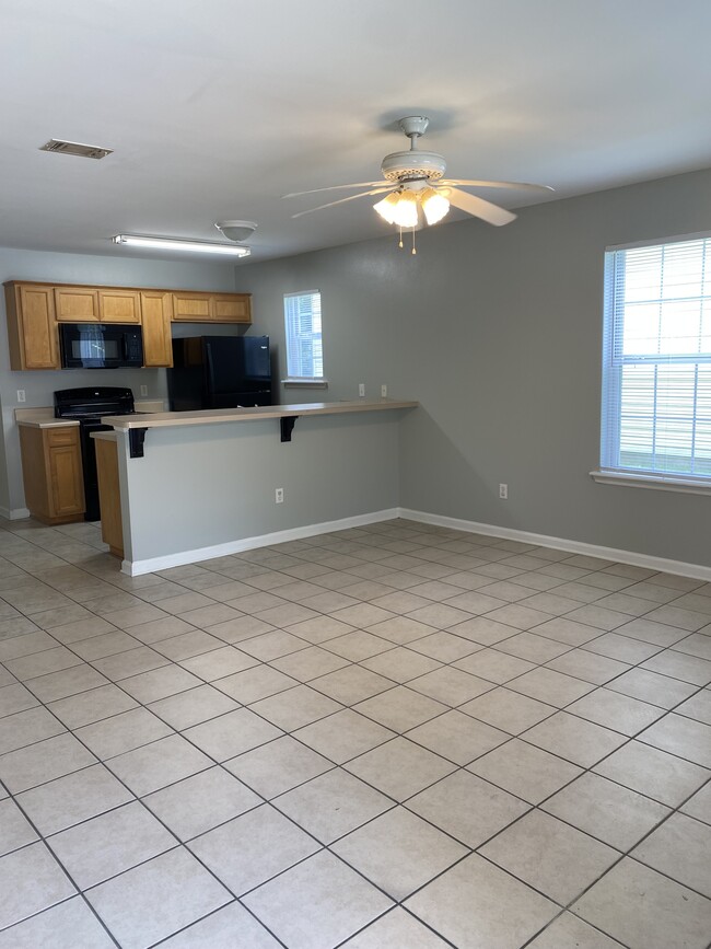 Photo - 105 Bass St House