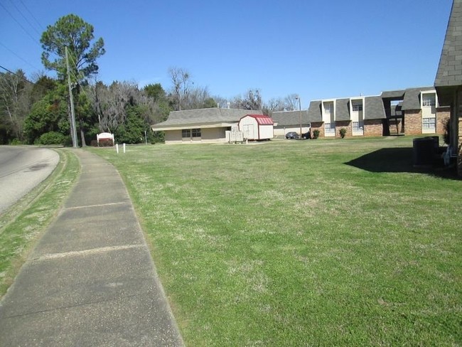 Foto del edificio - Selma Square Apartments