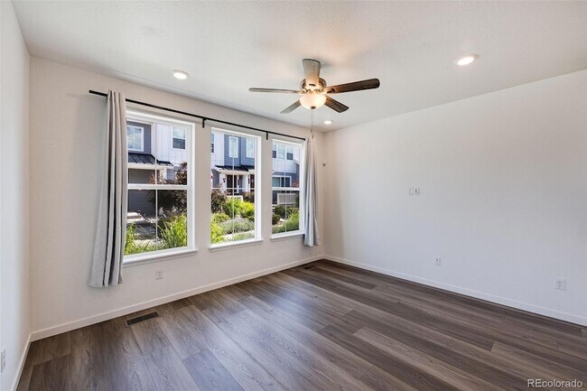Foto del edificio - 7482 W Atlantic Ln