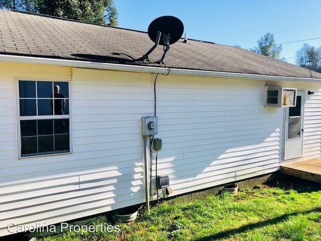 Foto del edificio - 3 br, 1 bath House - 1679 Mulberry Mill Rd