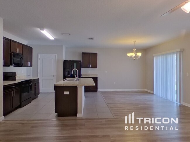 Foto del edificio - 10442 Whispering Hammock Dr
