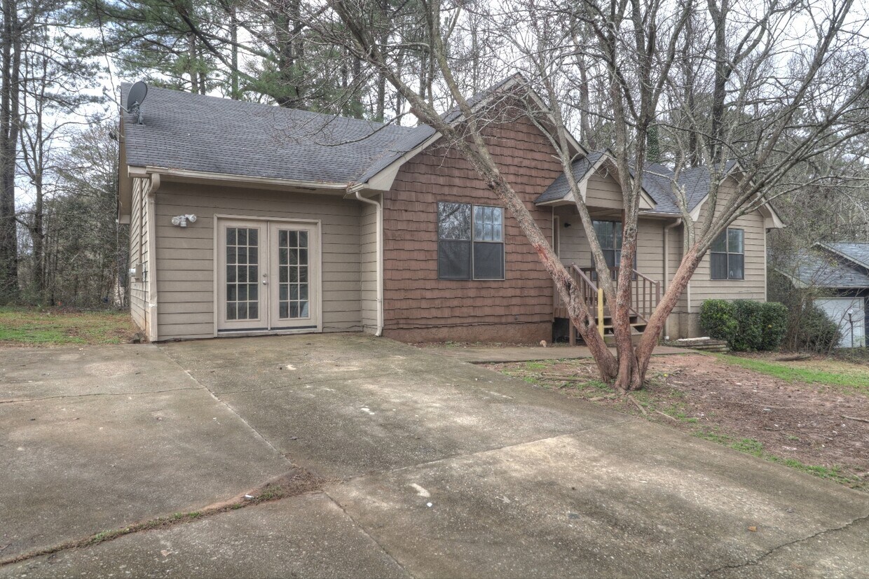 167 Adrian Dr, Stockbridge, GA 30281 House for Rent in Stockbridge