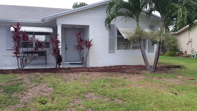 Foto del edificio - 7205 NW 76th Pl