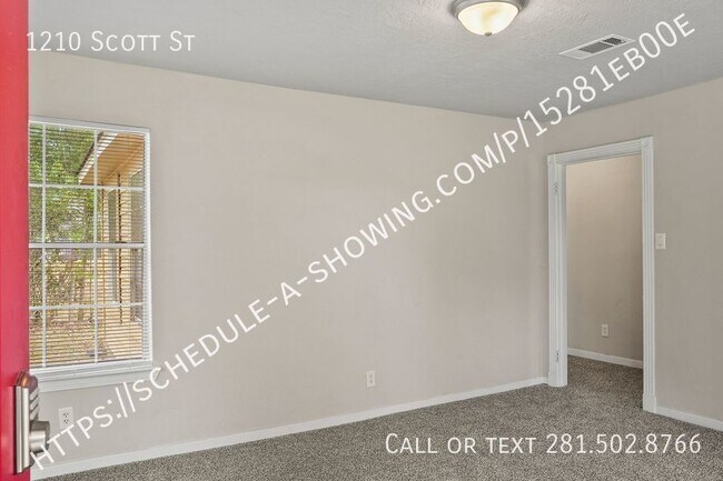 Foto del edificio - 1210 Scott St
