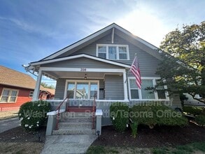 Building Photo - 208 N Washington Ave