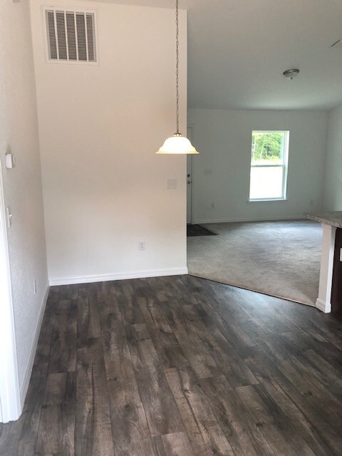 Building Photo - 37 Dogwood Loop