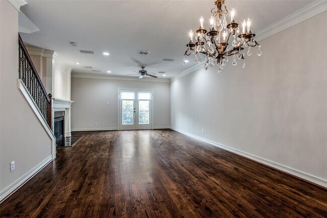 Foto del edificio - 3439 Howell St